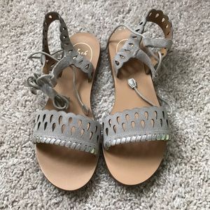 New size 6.5 Jack Rogers